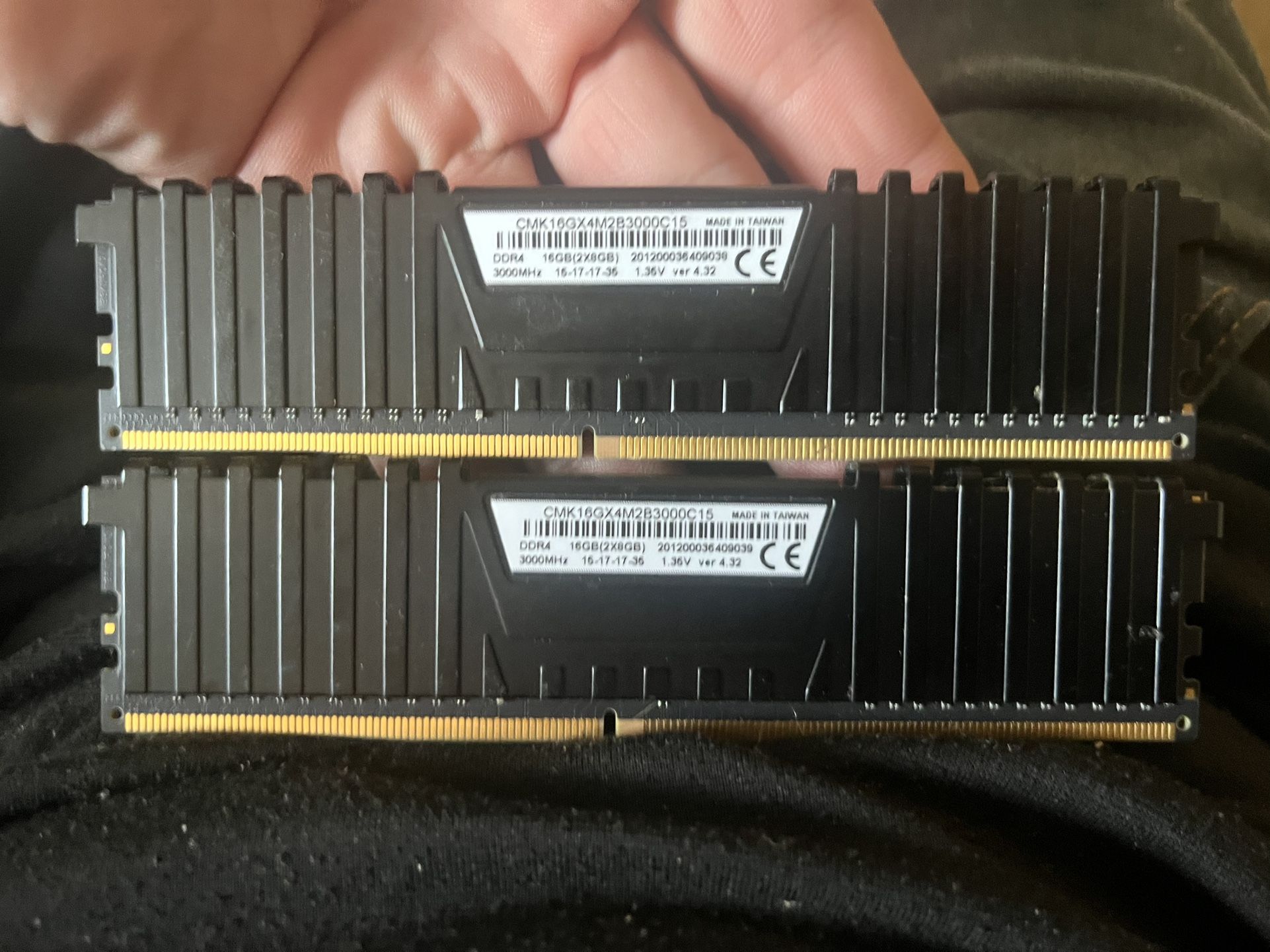 Vengeance LPX DDR4 16gb RAM (8gbx2)
