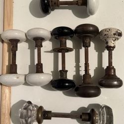 Vintage Door Knobs / Handles 