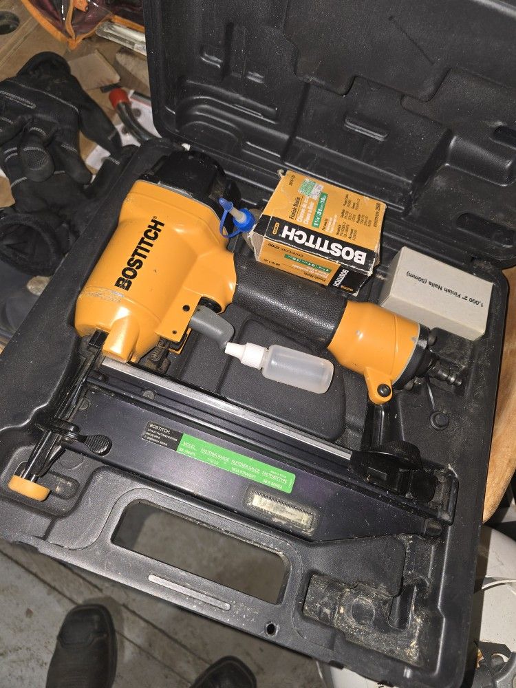 Bostitch 16gFinish Nailer