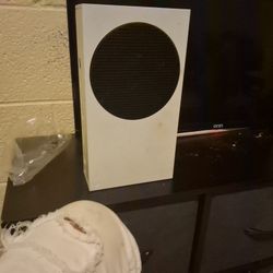 Xbox Series S No Controller Included
