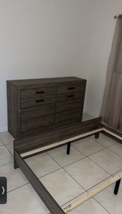 Dresser
