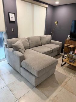 Sofas. Doral area pick up.