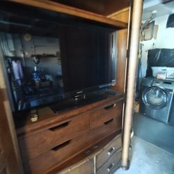 Armoire + TV