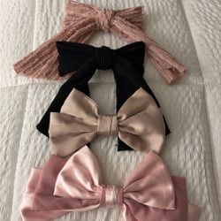 girl's bows All 6