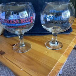 Vintage Souvenir Glasses!