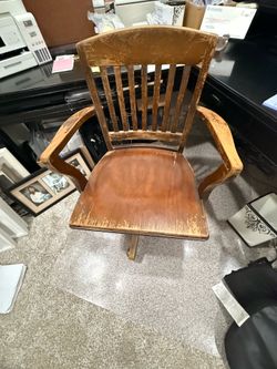 Vintage Boling Wood Banker/Office Chair – Swivel Base (Pattern 7110)