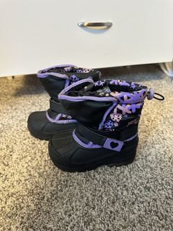 Toddler Girl Purple Snow Boots Size 8 Toddler