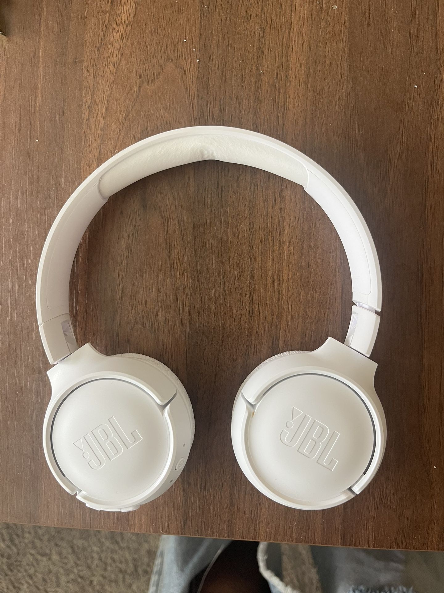 JBL Tune 510BT Bluetooth headphones