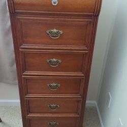 6 Drawer Chest