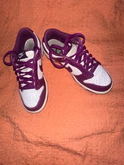 NIKE DUNKS low