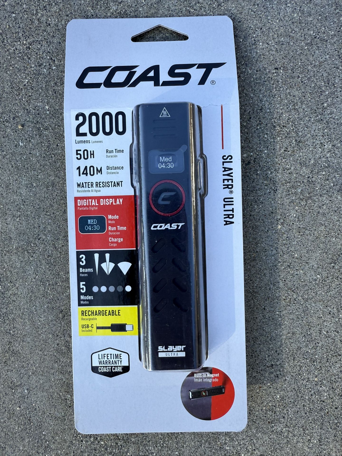 Coast Flashlight 2000 Lumens Rechargeable