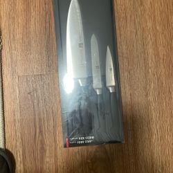 FOUR STAR 3-PIECE STARTER KNIFE SET