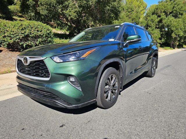 2023 Toyota Highlander