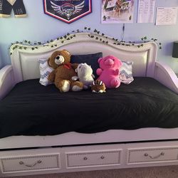 XL Twin Trundle Day Bed