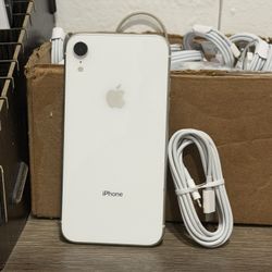 Apple iphone XR 64GB Unlocked white 