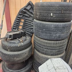 Free Tires/Gratis