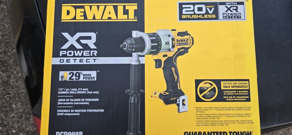 Dwalt 20 V Hammer Drill & Powe Stack Battery With Charger