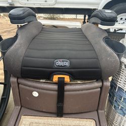 Chicco Booster Car Seat – Good Condition