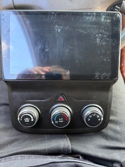 2013–2018 Dodge Ram truck  Touch screen , Ac , Heater  Includes all wires and harnesses