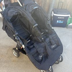 Two person stroller