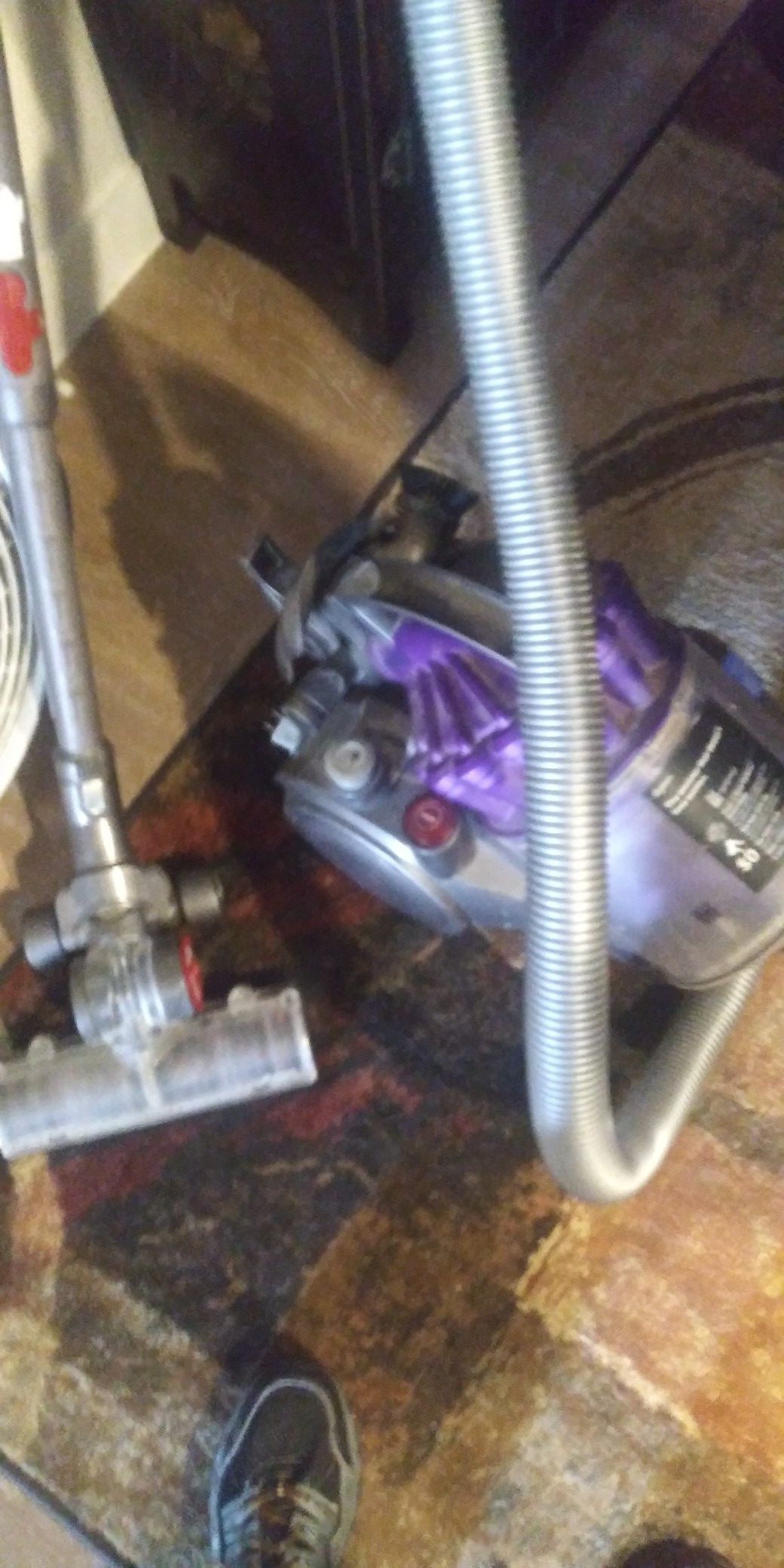 Dyson dc23 big ball vacuum with attachments