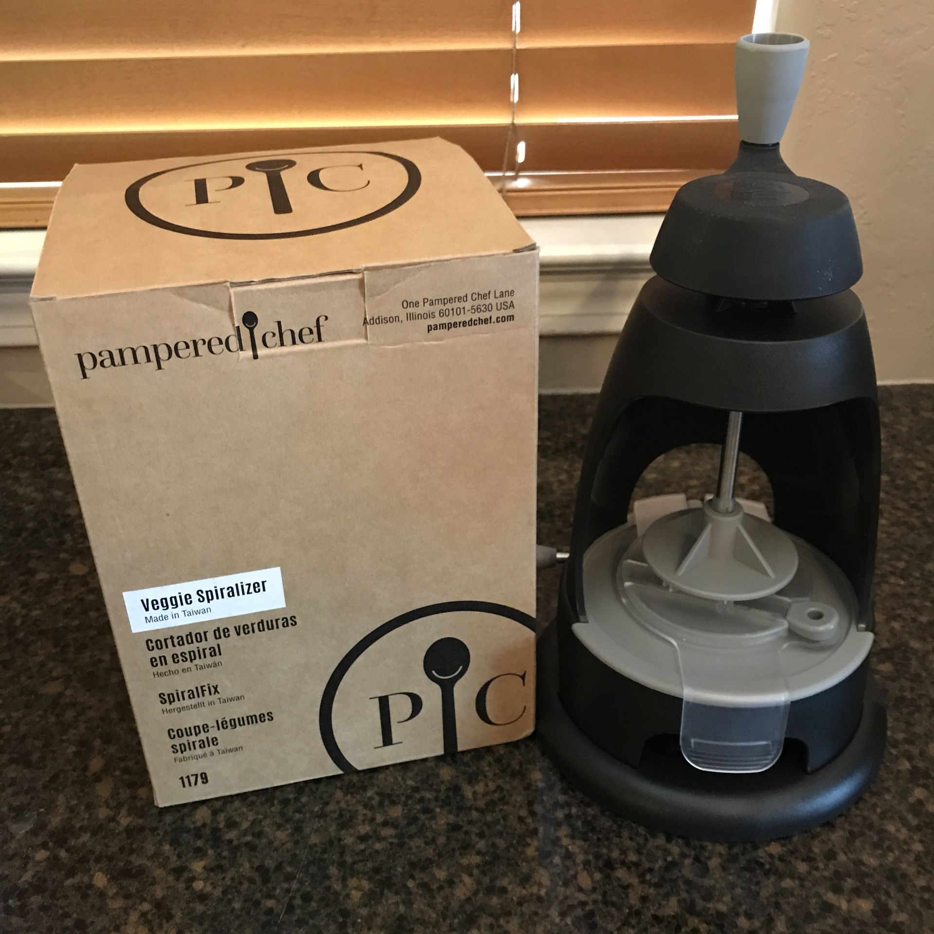 Pampered Chef Veggie Spiralizer