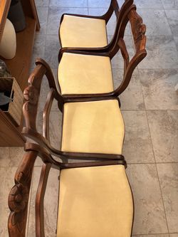 Set of 4 Antique Carved Wood Dining Chairs - Vintage