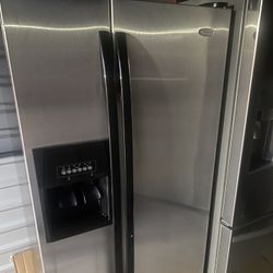 Refrigerator Whirlpool 