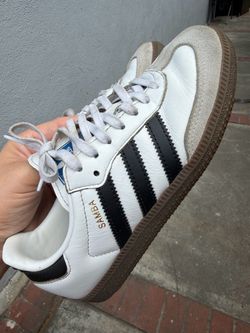 Black and white Sambas 3.5 kids
