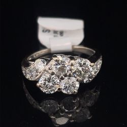 14KT White Gold Diamond Ring 3.90g Size 5-1/2 170322