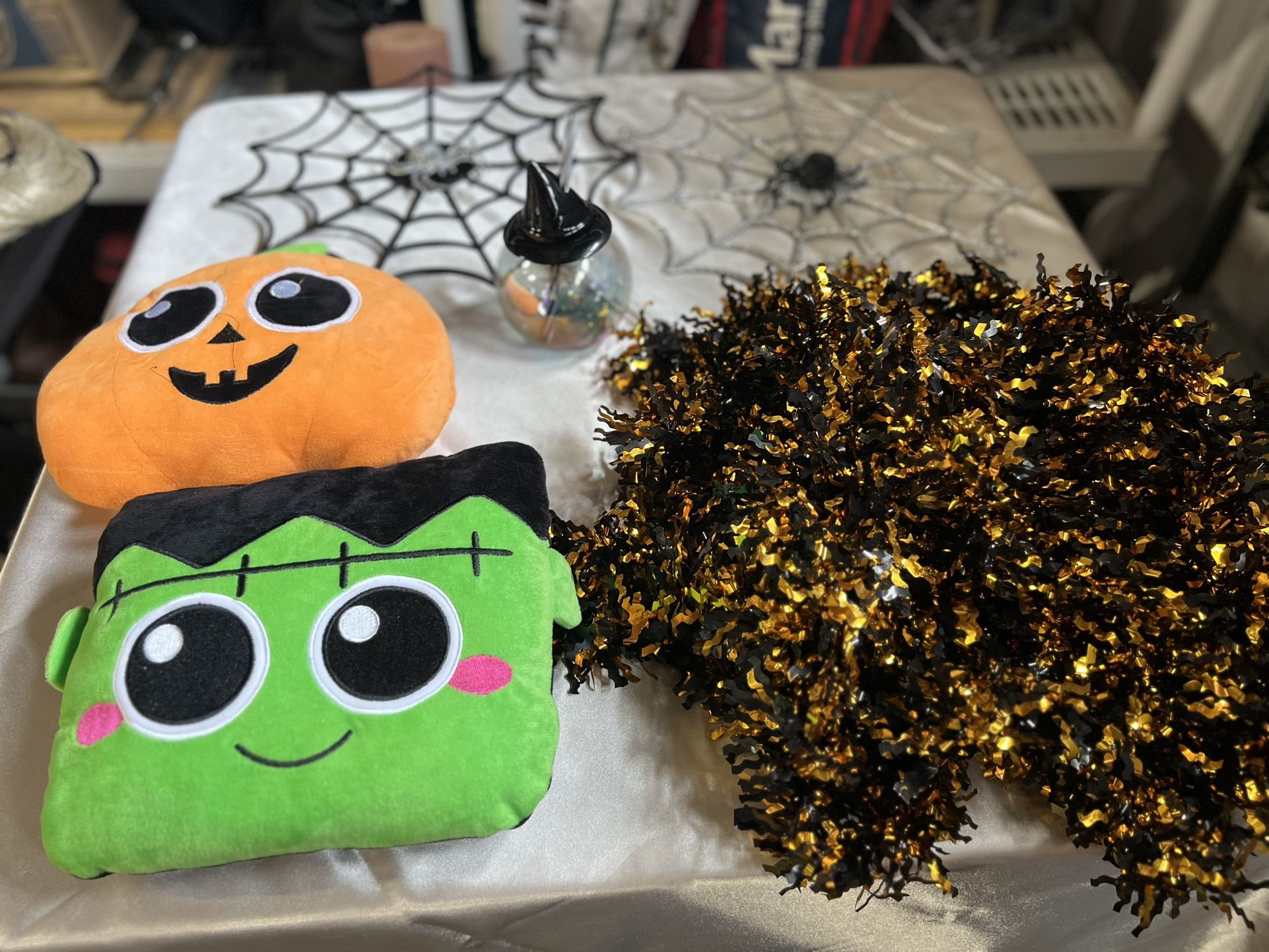 Halloween Decor