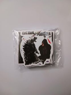 Godzilla vs Kong 32 Piece Stickers