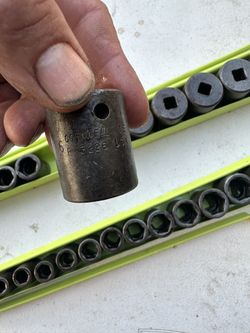 Cornwell Sockets MM And SAE