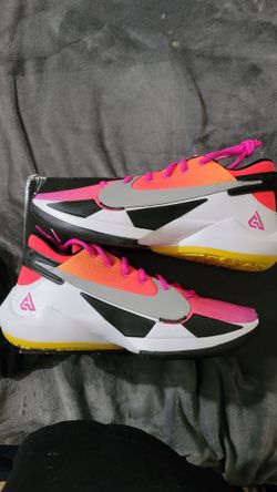 Greek freak 2 brand new size 10 mens