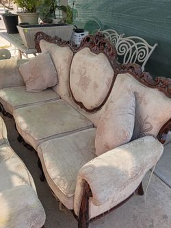 LIVING ROOM SET 3 PICE FURNITURE REAL WOOD