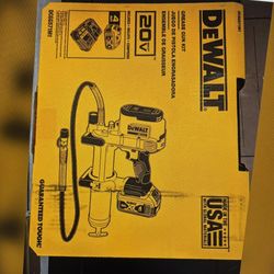 DeWalt 20V Grease Gun Kit With 4ah Battery, Charger, And Case. DCGG571M1