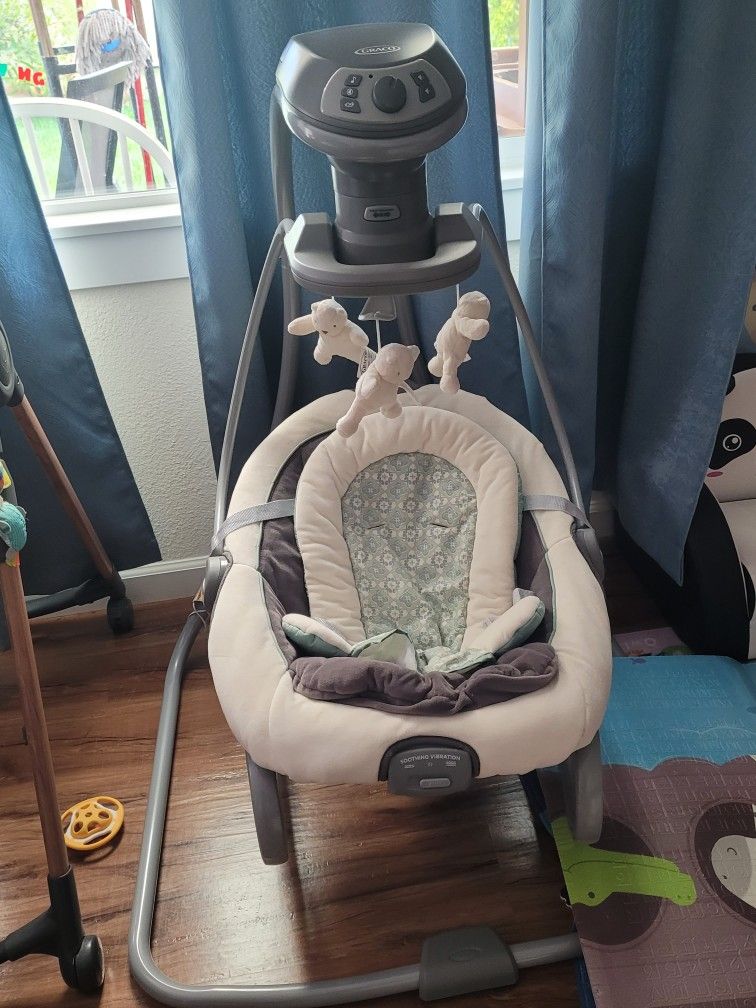 Graco Baby Swing