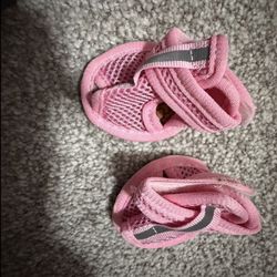 Dog Shoes Size 4