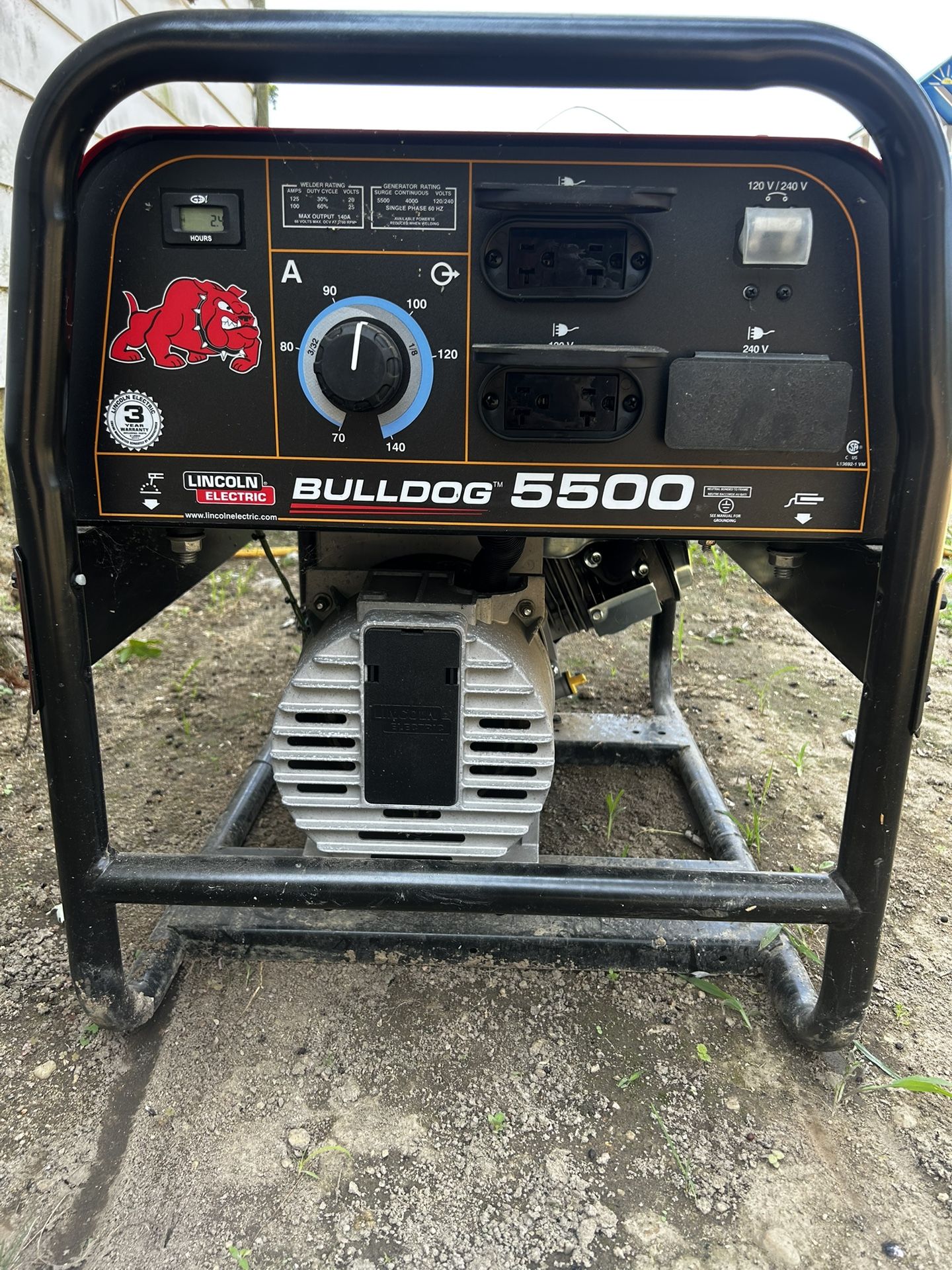 Lincoln Electric Welder Bulldog 5500
