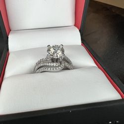 2 Carat Diamond Ring 