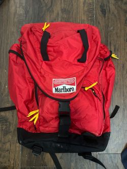 Marlboro Adventure Team vintage 2-in-1 hiking backpack