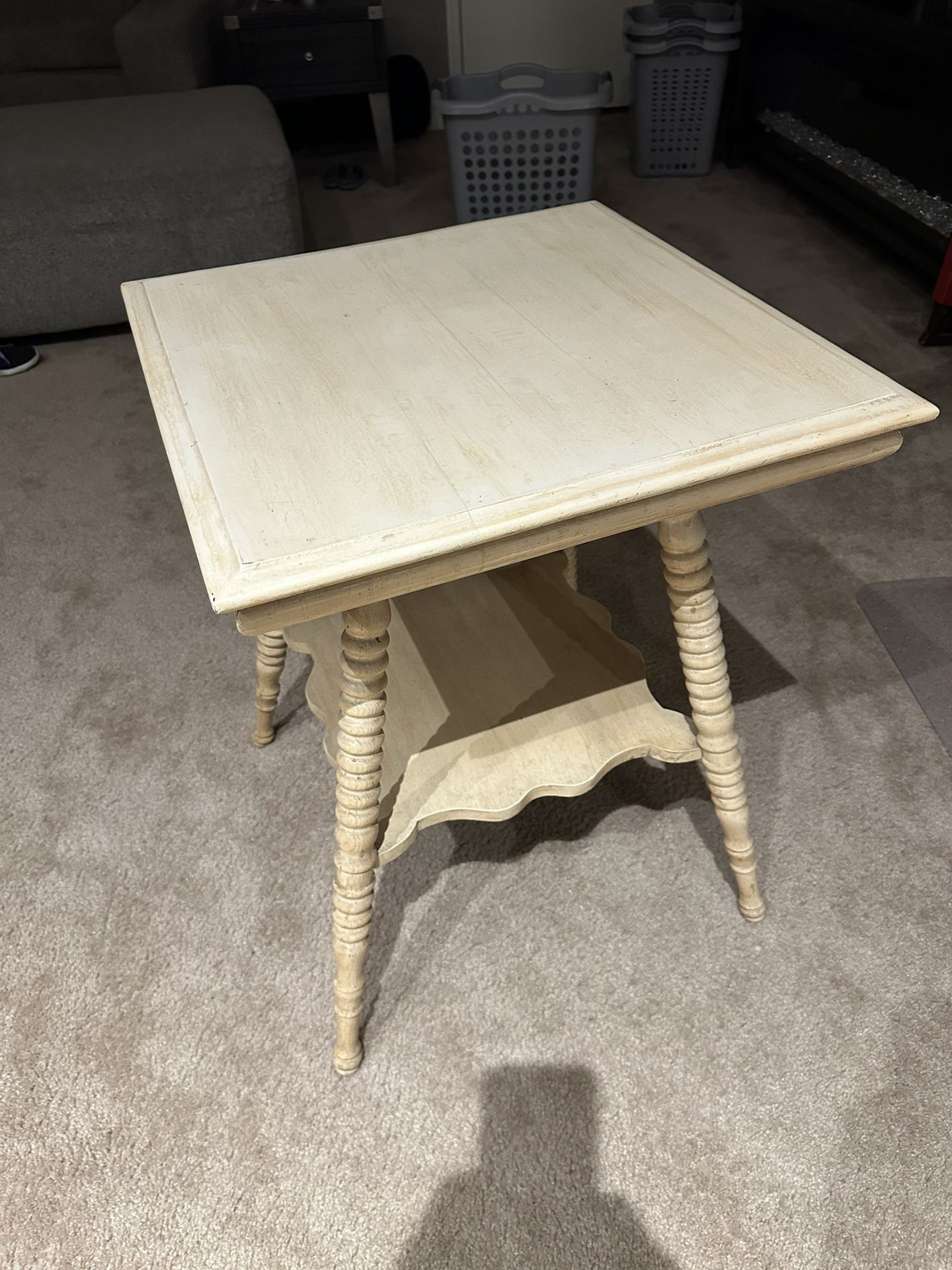 Accent Table