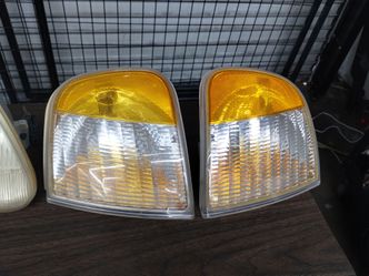Pair of Corner Turn Signal Lights Ford F-150 Headlights