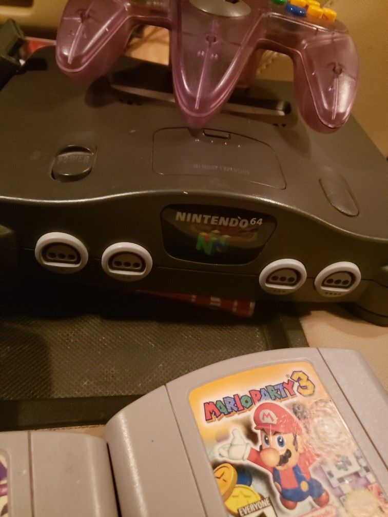 Nintendo 64 With Authentic Mario Party 1 And Party 3. Controller And Cords