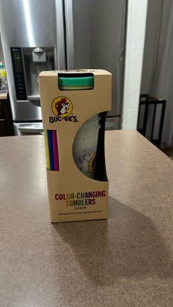 Buc-ee’s cups color changing