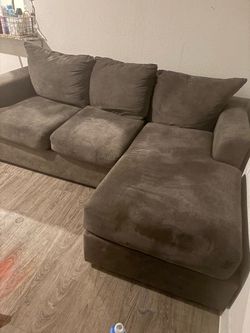 Half sectional couch