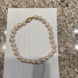 14k Gold Cultured Pearl Bracelet 