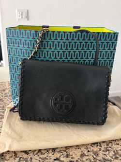 Pre loved Tory Burch