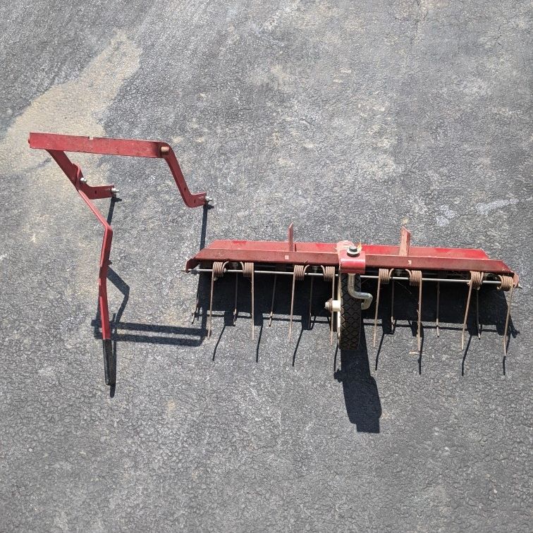 Dethatcher Snapper for Sale in Aurora IL OfferUp