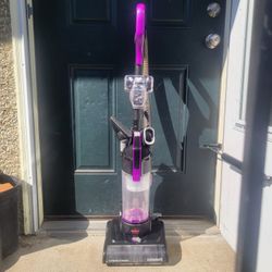 Bissell CleanView Vacuum Cleaner - Cleaned & Tested & Working